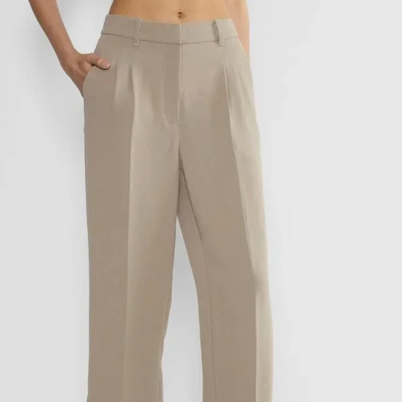Aritzia The Effortless Pant Crepette Nomad Taupe Cropped Size 4 High Rise Wide - Picture 6 of 10